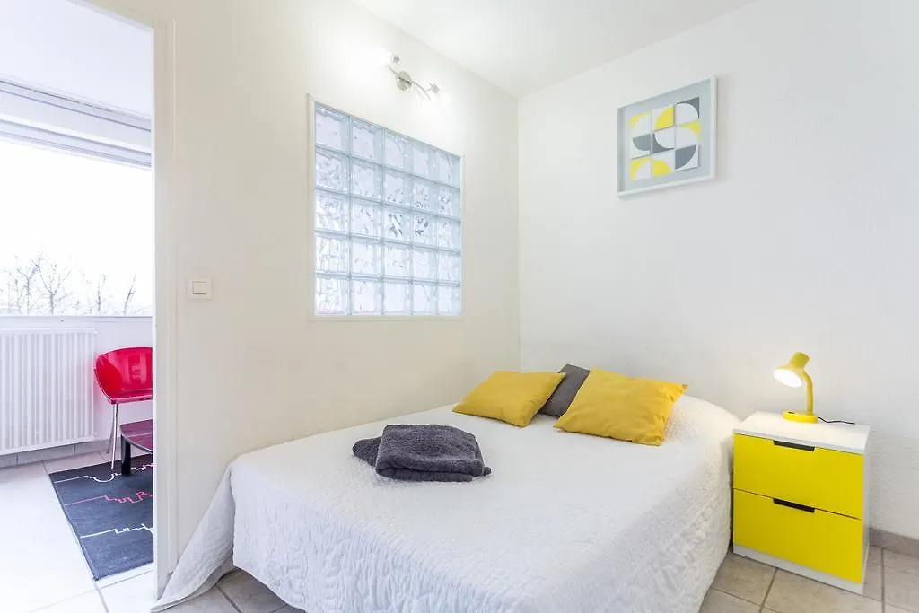 Apartment Les Jardins Lord Duveen Marseille France